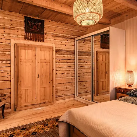 Apartamento Chata Nad Potokiem 33 *