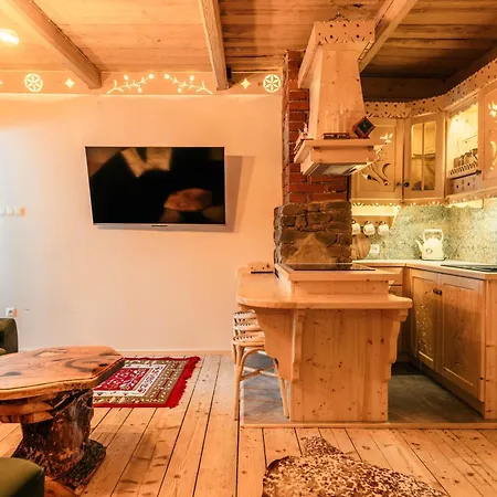 Apartamento Chata Nad Potokiem 33 *