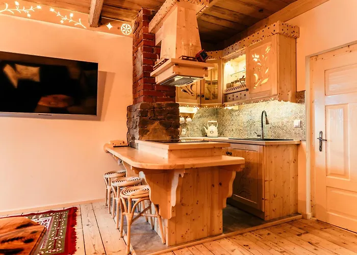 Apartdom33 アパート